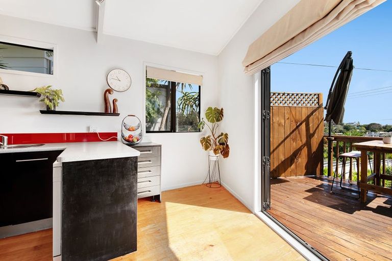 Photo of property in 12 Norfolk Road, Stanmore Bay, Whangaparaoa, 0932