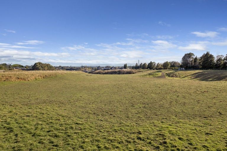 Photo of property in 492 Carrington Road, Hurworth, New Plymouth, 4371