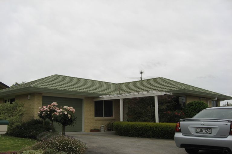 Photo of property in 268g Queen Street, Pukekohe, 2120