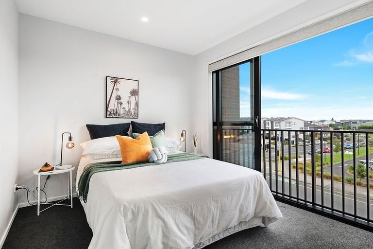 Photo of property in 204/77 Hobsonville Point Road, Hobsonville, Auckland, 0616