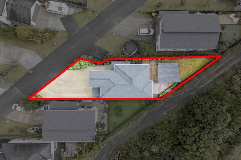 Photo of property in 53 Maylee Crescent, Gulf Harbour, Whangaparaoa, 0930