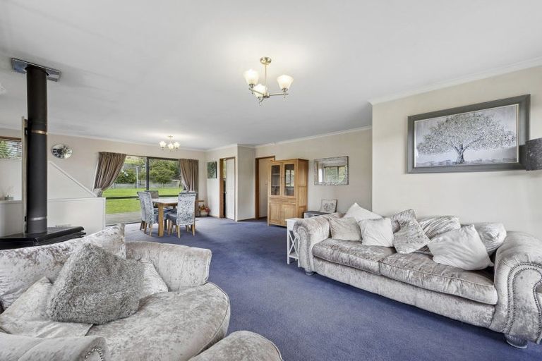 Photo of property in 37 Burgess Street, Green Island, Dunedin, 9018