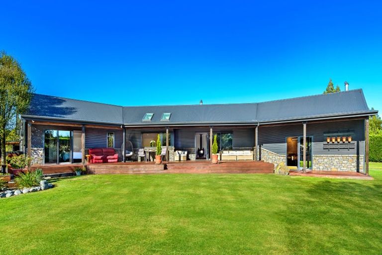 Photo of property in 36 Windsor Drive, Kirwee, Darfield, 7571