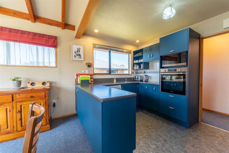 Photo of property in 52 Salisbury Crescent, Oamaru North, Oamaru, 9400