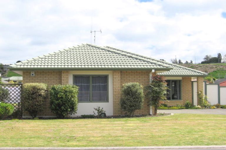 Photo of property in 4 Hidcote Place, Bethlehem, Tauranga, 3110