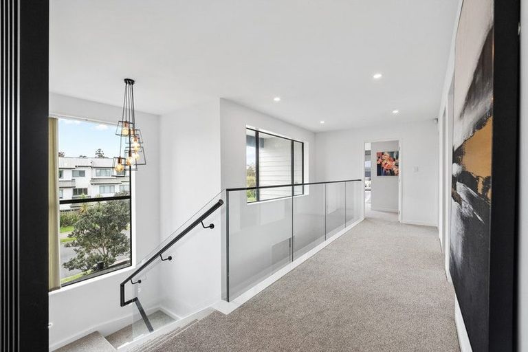 Photo of property in 13 Jack Hawken Lane, Silverdale, 0932