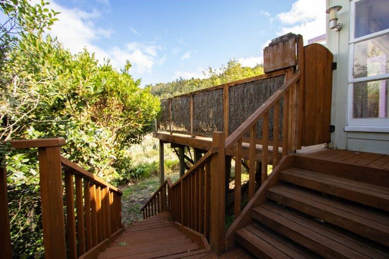 Photo of property in 60 Te Ana Lane, Thames, 3577