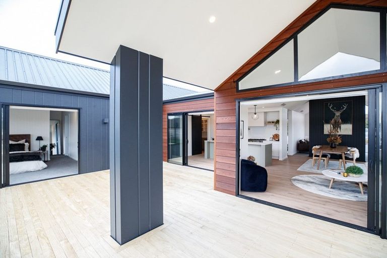 Photo of property in 1175 Coatesville-riverhead Highway, Riverhead, 0892