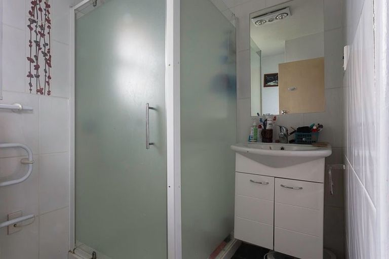 Photo of property in 29 Apollo Parade, Milson, Palmerston North, 4414