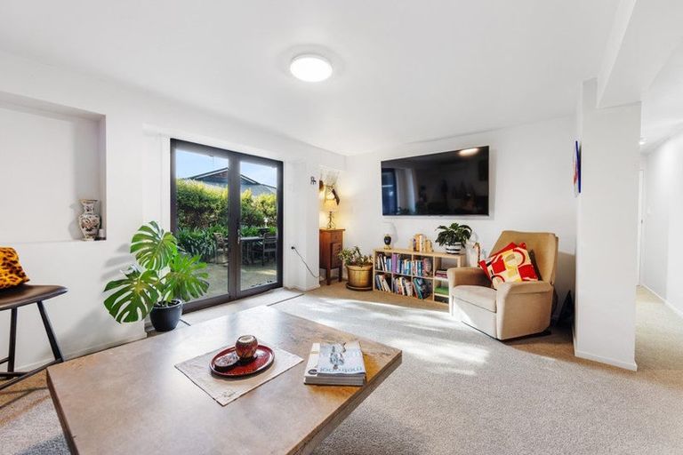 Photo of property in 32c Augusta Street, Redcliffs, Christchurch, 8081