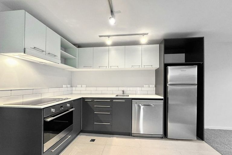 Photo of property in Detroit Apartments, 307/181u Tasman Street, Mount Cook, Wellington, 6021