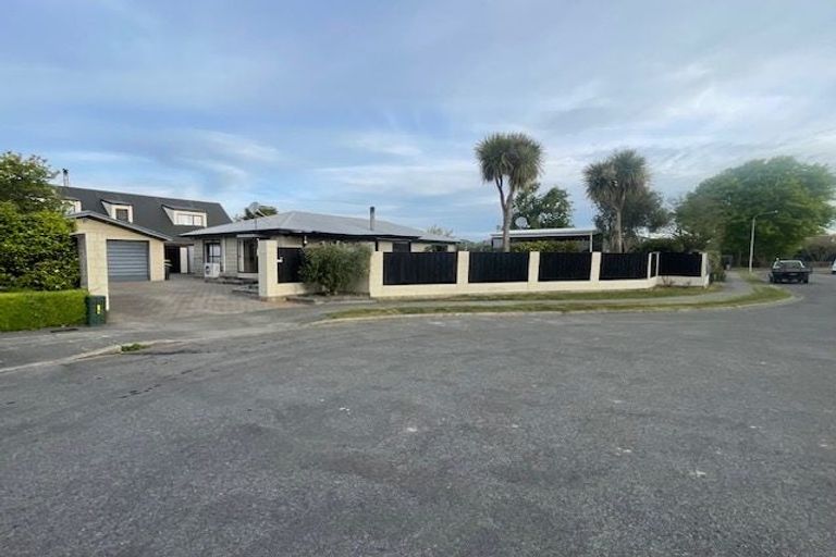 Photo of property in 26 Wanaka Place, Mairehau, Christchurch, 8052