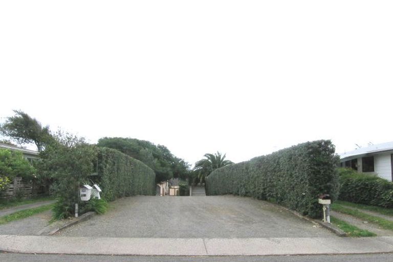 Photo of property in 28b He Awa Crescent, Waikanae, 5036