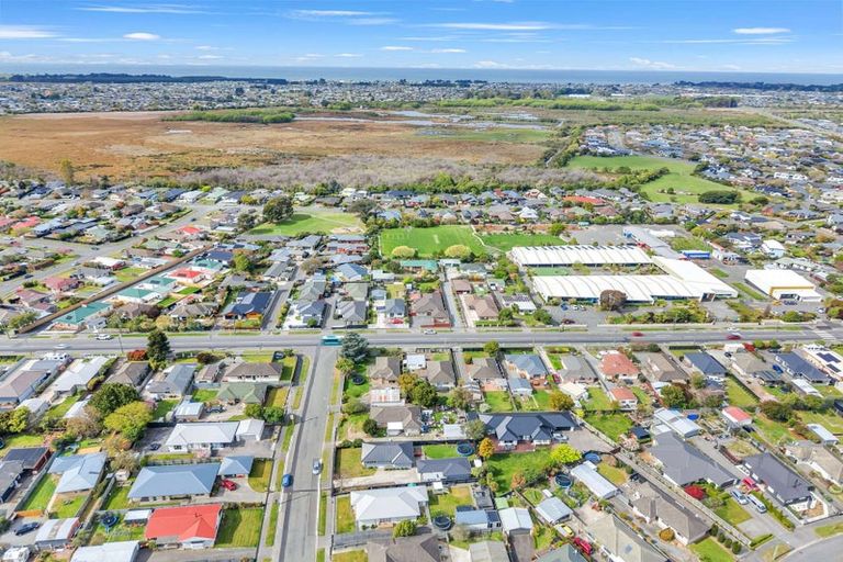 Photo of property in 7 Newhaven Street, Burwood, Christchurch, 8083