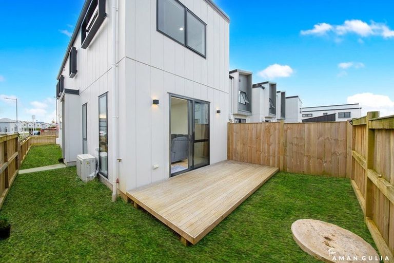 Photo of property in 72 Minhas Road, Papakura, 2110