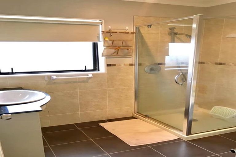 Photo of property in 13 Malahide Drive, Flat Bush, Auckland, 2019
