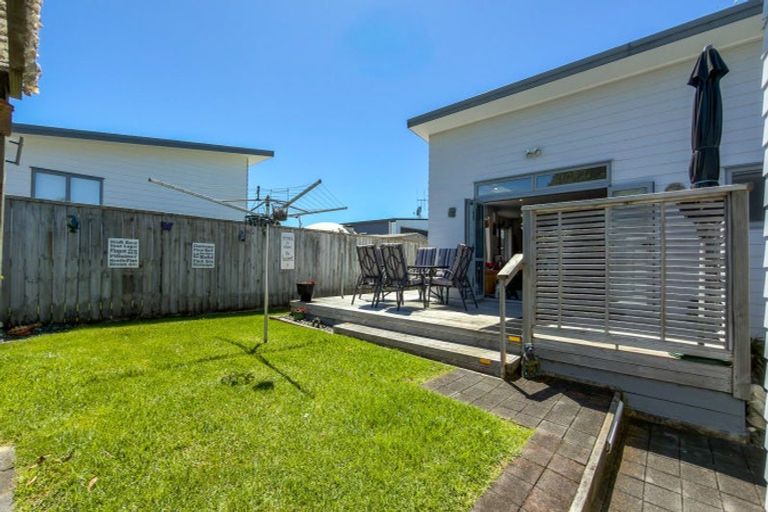Photo of property in 8 Mako Avenue, Whiritoa, Whangamata, 3691