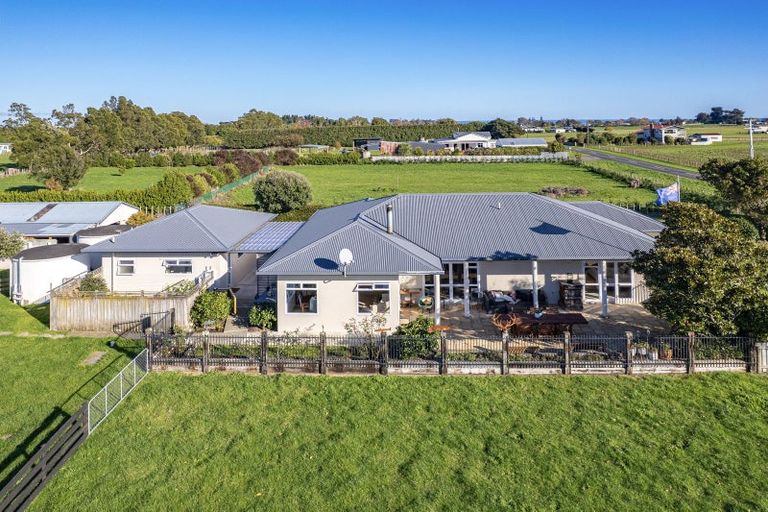 Photo of property in 174 Blueskin Road, Brunswick, Whanganui, 4571