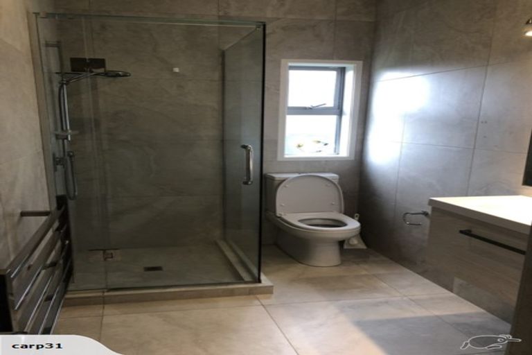 Photo of property in 3 Sinton Road, Hobsonville, Auckland, 0618