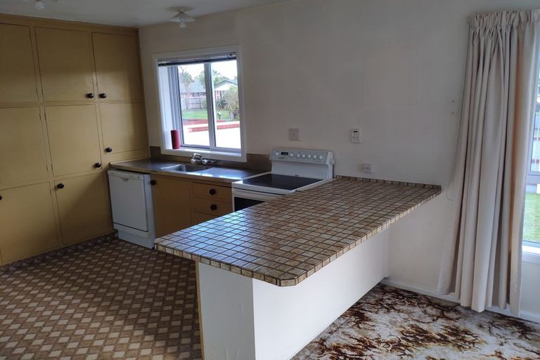 Photo of property in 91 Kendal Avenue, Burnside, Christchurch, 8053