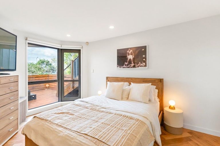 Photo of property in 3/43 Princes Street, Northcote Point, Auckland, 0627