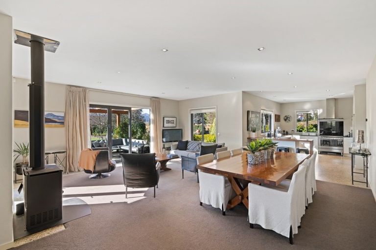 Photo of property in 1 Hidden Hills Drive, Wanaka, 9305