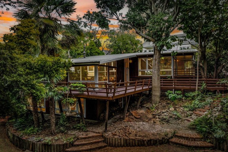 Photo of property in 63 Simla Avenue, Havelock North, 4130