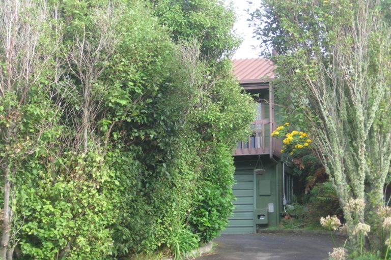 Photo of property in 10 Latitude Close, Whitby, Porirua, 5024