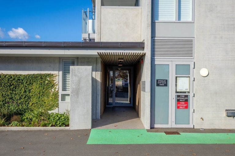 Photo of property in 102/1 Harley Street, Nelson, 7010