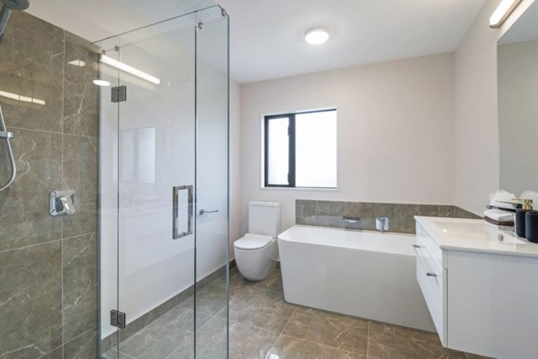 Photo of property in 2/23 Studholme Street, Somerfield, Christchurch, 8024