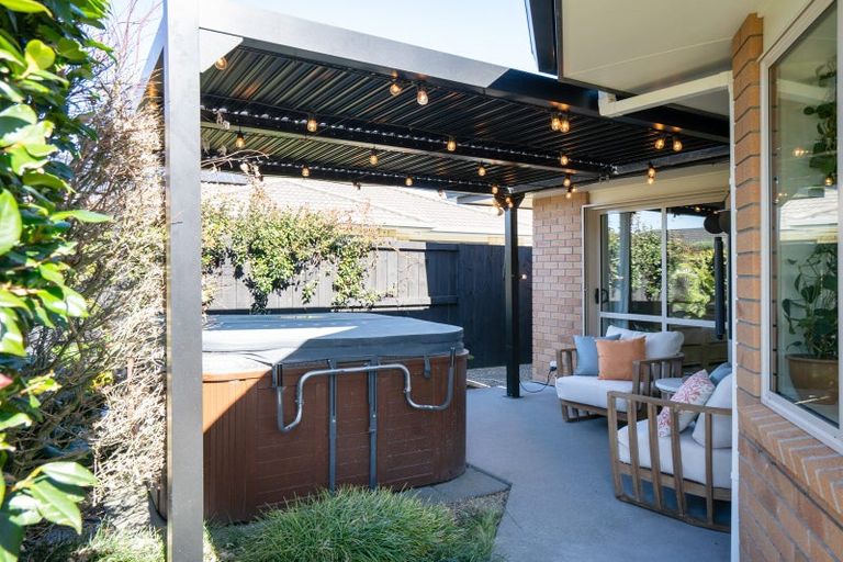 Photo of property in 4 Brancaster Place, Cambridge, 3434