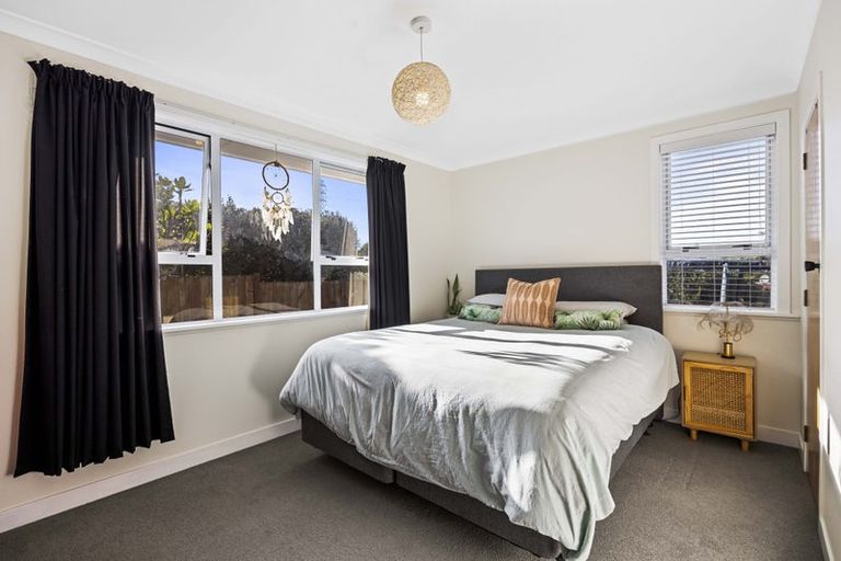 Photo of property in 71 Marama Crescent, Spotswood, New Plymouth, 4310