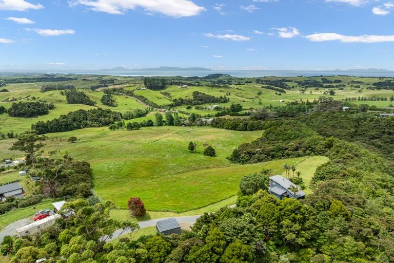 Photo of property in 78 Wairimu Way, Waipu, 0582
