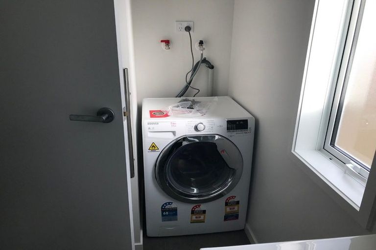 Photo of property in 10u7 Burrows Place, Frankton, Hamilton, 3204
