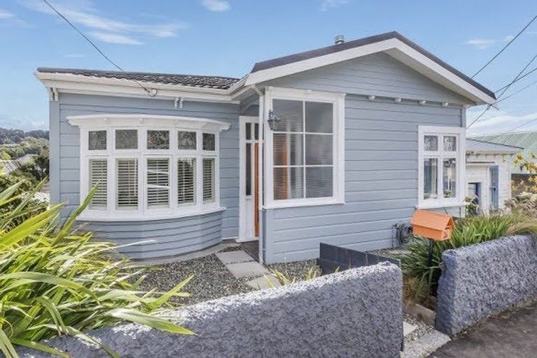 Photo of property in 26 Henry Street, Kilbirnie, Wellington, 6022