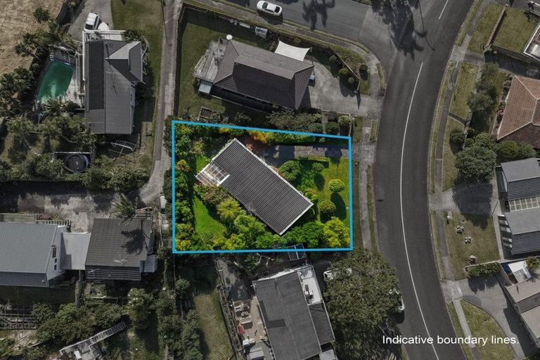 Photo of property in 94 Stapleford Crescent, Browns Bay, Auckland, 0630