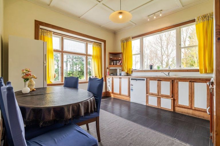 Photo of property in 1074 Tennent Drive, Linton, Palmerston North, 4472