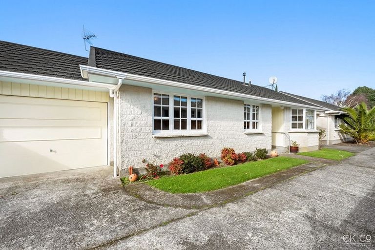 Photo of property in 49 Gordon Street, Avalon, Lower Hutt, 5011