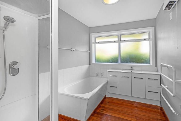 Photo of property in 161 Waimairi Road, Ilam, Christchurch, 8041