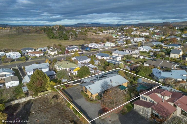 Photo of property in 17d Holyrood Terrace, Waipukurau, 4200