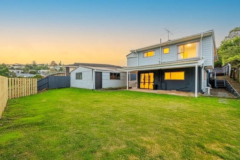 Photo of property in 79 Stapleford Crescent, Browns Bay, Auckland, 0630
