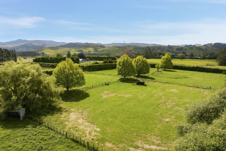 Photo of property in 590 Trig Road, Waihi, 3681