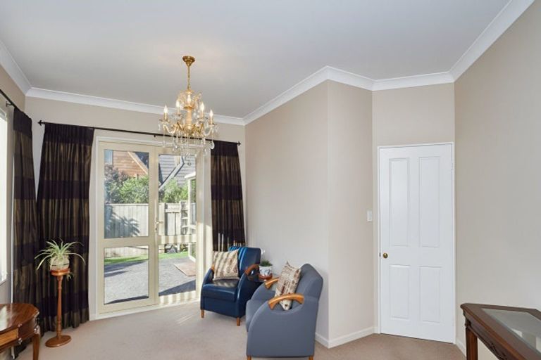 Photo of property in 9 Balmoral Drive, Terrace End, Palmerston North, 4410