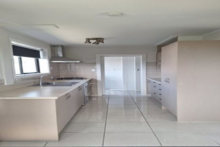 Photo of property in 16 Helmsdale Street, Burwood, Christchurch, 8083