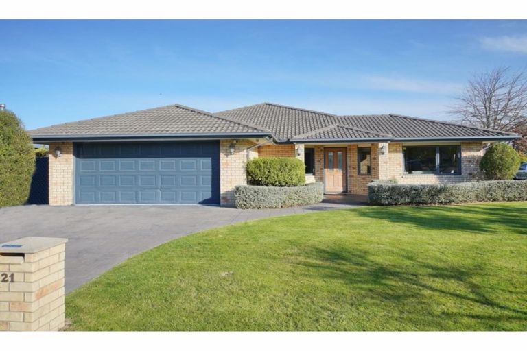 Photo of property in 21 Redfern Street, Northwood, Christchurch, 8051