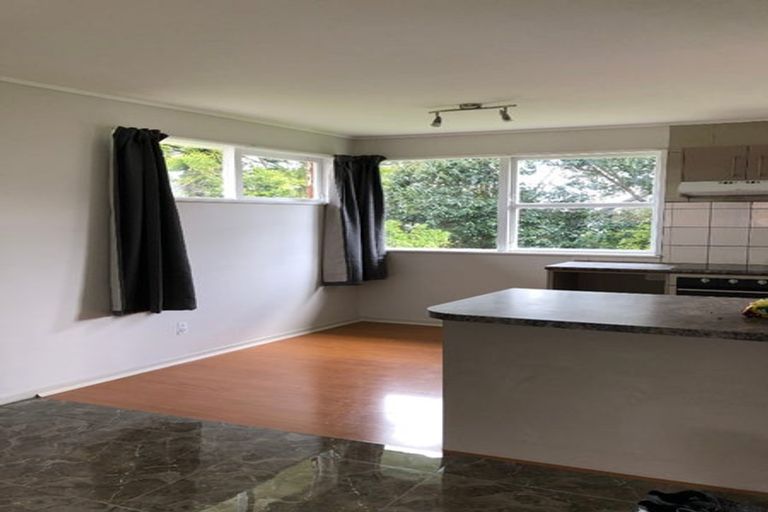 Photo of property in 62b Birkdale Road, Birkdale, Auckland, 0626