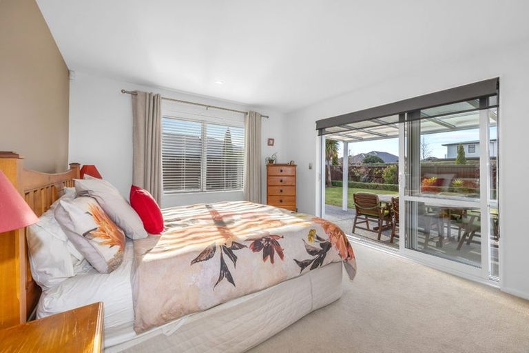 Photo of property in 93 Cairnbrae Drive, Prebbleton, 7604
