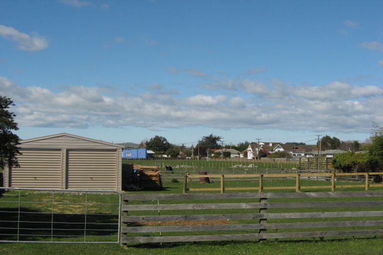 Photo of property in 18 Mcgreevy Street, Waipawa, 4210