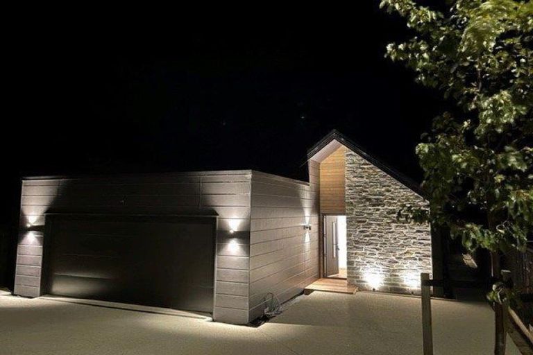 Photo of property in 69 Farrant Drive, Wanaka, 9305