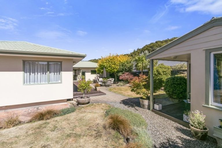Photo of property in 20 Karamea Grove, Wainuiomata, Lower Hutt, 5014